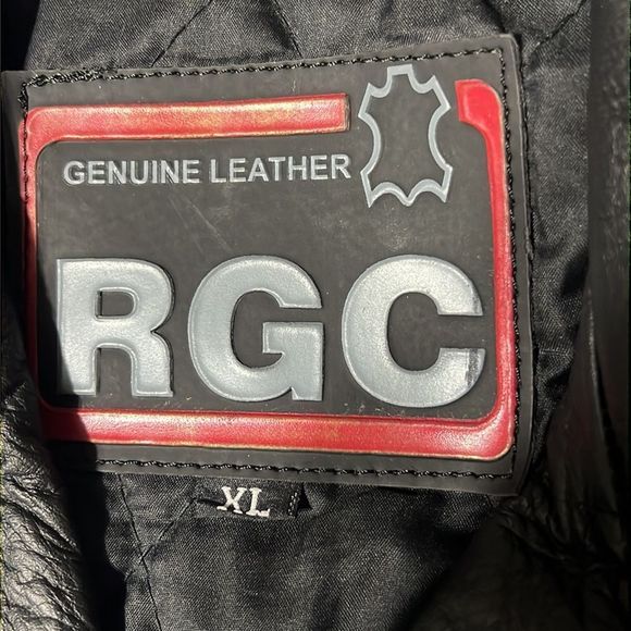 Classic Black Leather Jacket - Picture 8 of 11